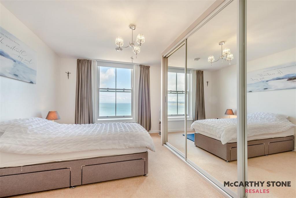 8617607-interior08.jpg