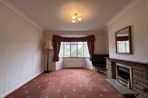 3 bedroom semi-detached house for sale, Dewsbury Avenue, DN15 8AP