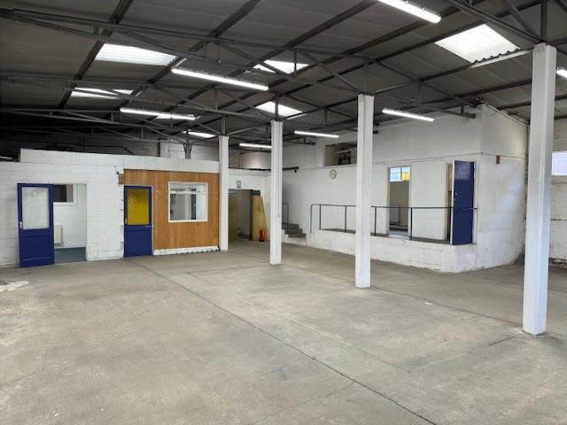 Internal3.jpg