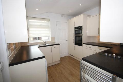 3 bedroom house to rent, Hengoed, Hengoed CF82