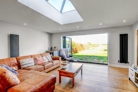 3 Mill View, Eppleby, Richmond, DL11 7BJ