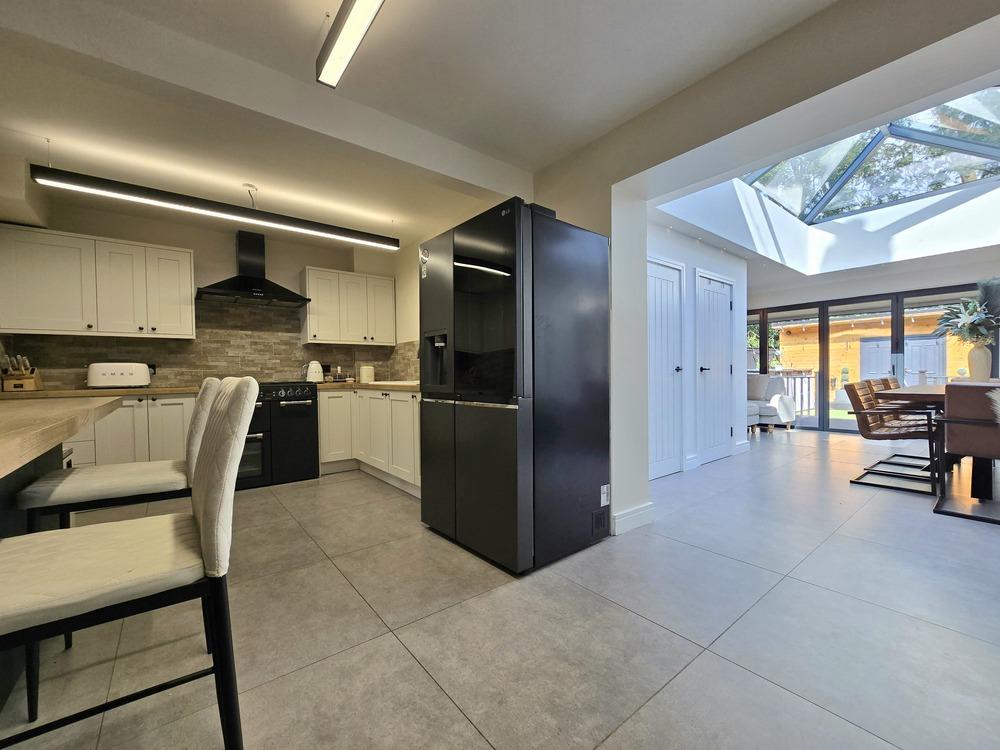 Ventnor Gardens, Gateshead NE9 3 bed terraced house for sale £260,000