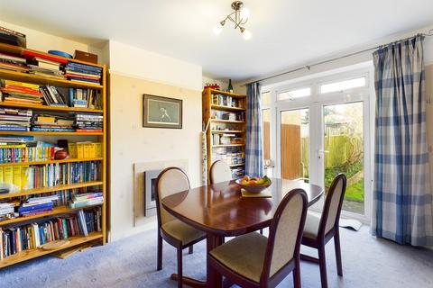 4 bedroom semi-detached house for sale, Benhurst Gardens, South Croydon, Surrey