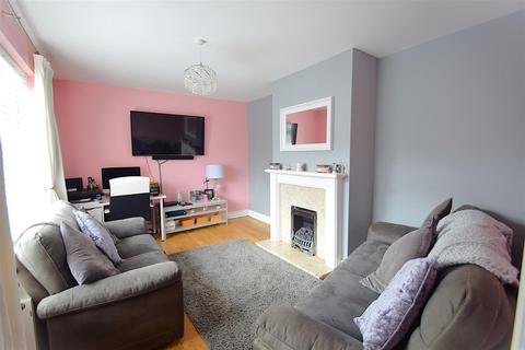 3 bedroom end of terrace house for sale, Staveley Crescent, Southmead