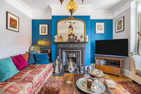 16 Hilldown Road, London, SW16 3DZ