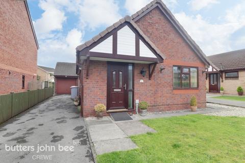 2 bedroom detached bungalow for sale, Hanbury Close, Crewe