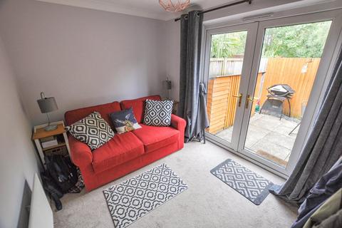 39 Sheppards Field, Wimborne, BH21 1PX