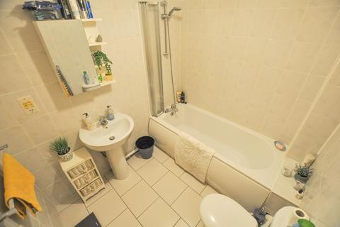 39 Sheppards Field, Wimborne, BH21 1PX