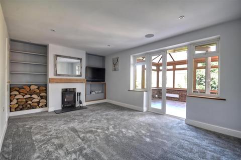 4 bedroom detached house for sale, Ghyllside Road, Northiam