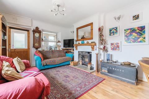 2 bedroom end of terrace house for sale, Carlingford Terrace, Somerset BA3