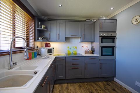 1 Golf View Drive, Lybster, KW3 6BG