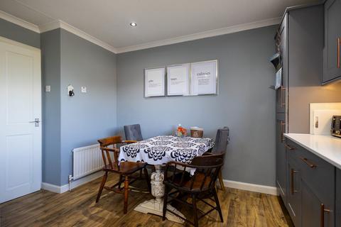 1 Golf View Drive, Lybster, KW3 6BG