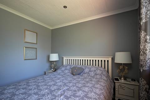 1 Golf View Drive, Lybster, KW3 6BG