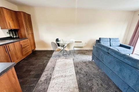 2 bedroom flat to rent, Georgia Avenue, West Didsbury, Manchester, M20