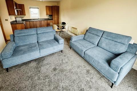 2 bedroom flat to rent, Georgia Avenue, West Didsbury, Manchester, M20