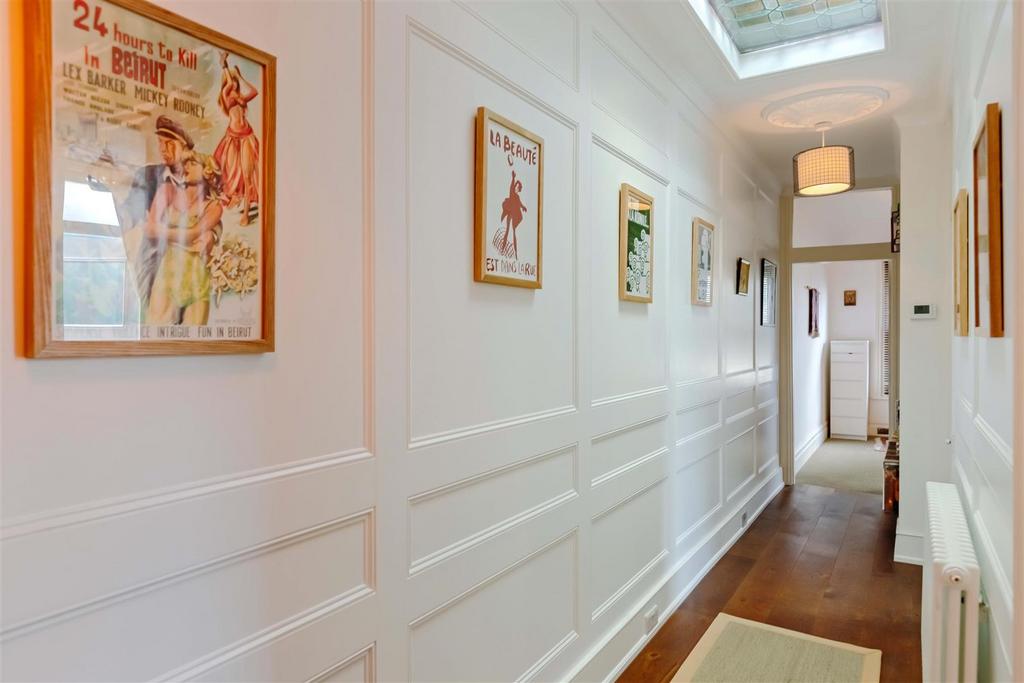 4 104 Marine Parade 15.JPG