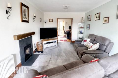 3 bedroom semi-detached house for sale, Wescoe Avenue, Great Houghton