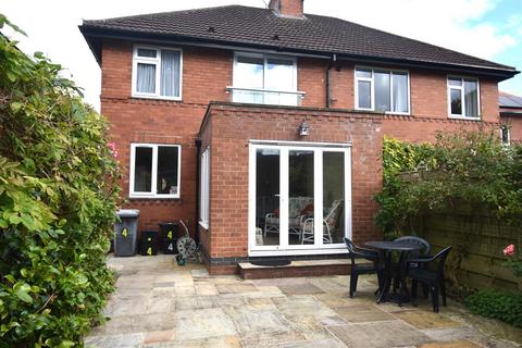 3 bedroom semi-detached house to rent, Arnside Place, Heslington Road, York