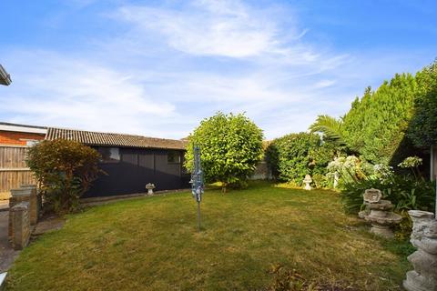 2 bedroom semi-detached bungalow for sale, Wilkes Road, Broadstairs, CT10