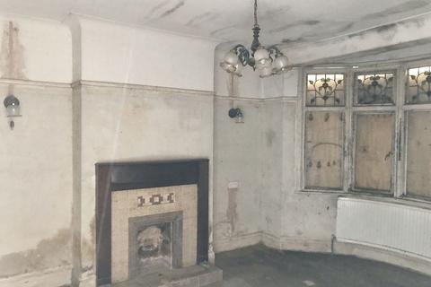 338 Bournemouth Park Road, Southend-on-sea, SS2 5LZ