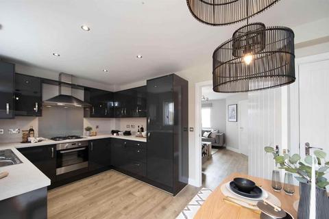 4 bedroom semi-detached house for sale, Stratford Road, Shirley, Solihull