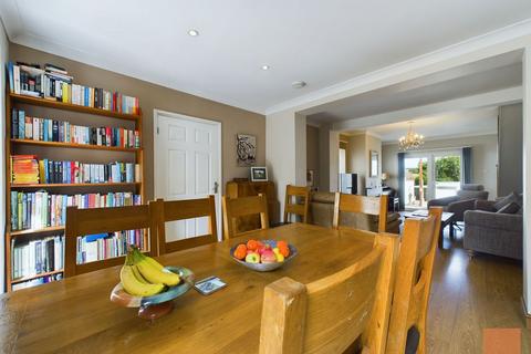 16 Lower Redannick, Truro, TR1 2JW