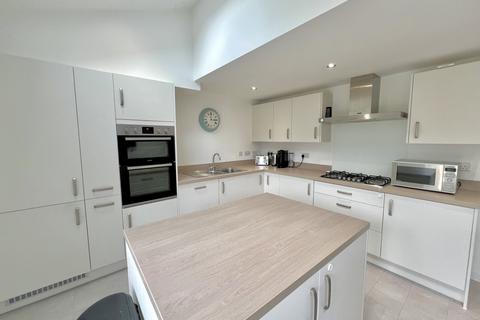 4 bedroom end of terrace house for sale, Peterborough PE3