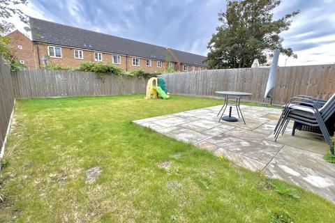 4 bedroom end of terrace house for sale, Peterborough PE3