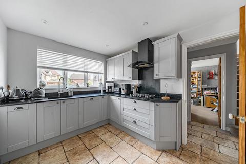 4 bedroom detached house for sale, St Andrew's Ridge,  Swindon,  Wiltshire,  SN25