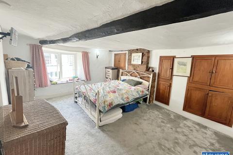 3 bedroom terraced house for sale, South Street, Hatherleigh