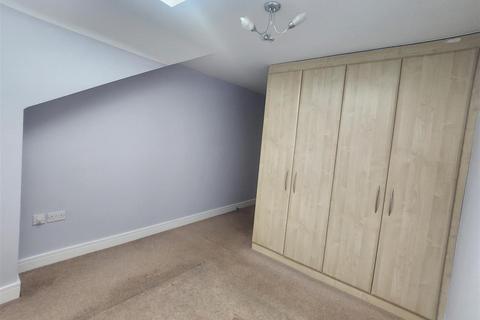 2 bedroom apartment to rent, Gladstone Mill, Stalybridge SK15