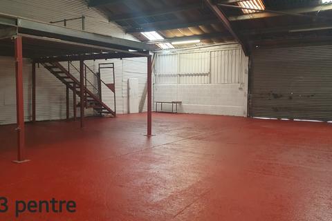 Industrial unit to rent, Pentre SY4