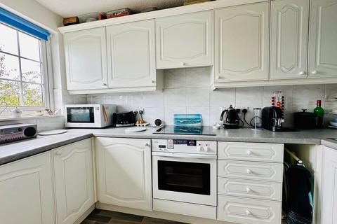 1 bedroom flat for sale, Mayford Close, Beckenham BR3