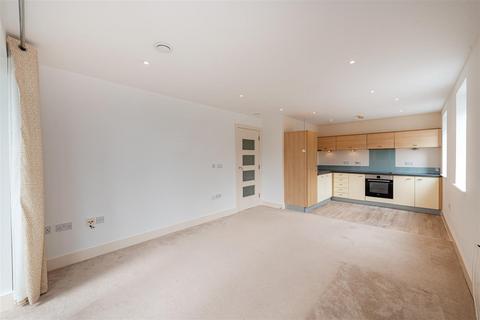 2 bedroom flat for sale, Ryemead Boulevard, High Wycombe HP11