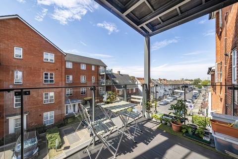 Flat 13, Carroll Court Seaton Road, Mitcham, CR4 3GL