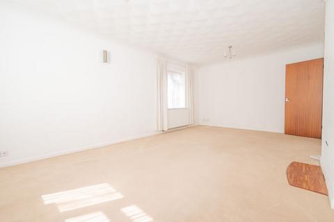 3 Cheesmans Close, Minster, Ramsgate, CT12 4HX