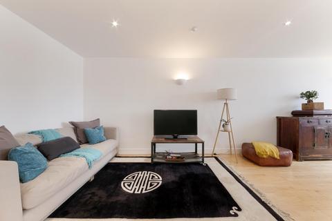 2 bedroom apartment to rent, New Atlas Wharf, Canary Wharf, London, E14