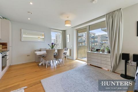 1 bedroom flat for sale, Durham Wharf Drive, Brentford