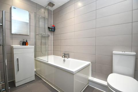 27 Parish View, Salford, M5 3PA