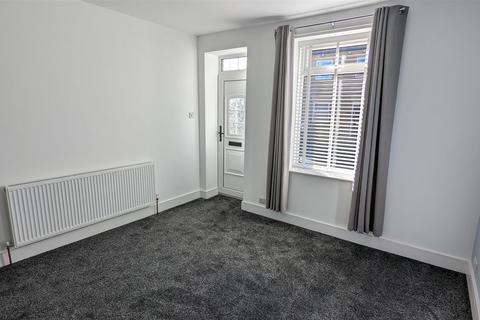 3 bedroom terraced house to rent, Lydgate Lane, Crosspool, Sheffield