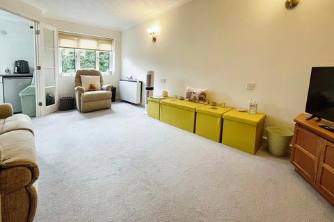 1 bedroom flat for sale, Moor Lane, Greater Manchester M7