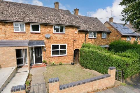 3 bedroom terraced house for sale, Barnstaple Road, Harold Hill, Romford, Essex