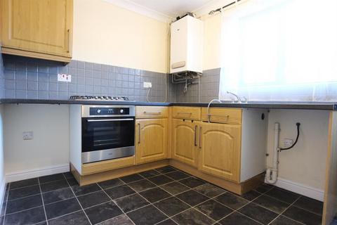 2 bedroom house to rent, Mayfield Rd