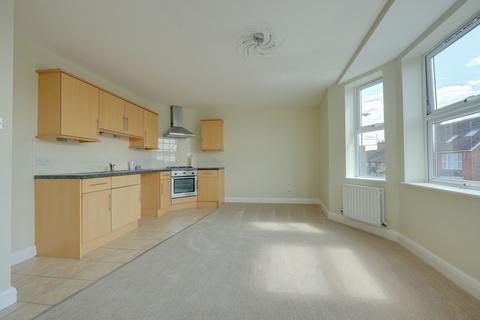 2 bedroom flat for sale, Royal George Road, Burgess Hill, RH15