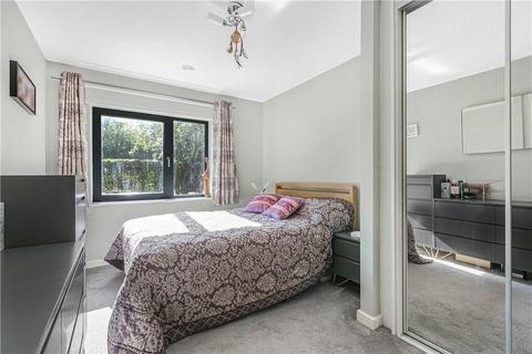 2 bedroom apartment for sale, Devonshire House, 50 Putney Hill, London, SW15