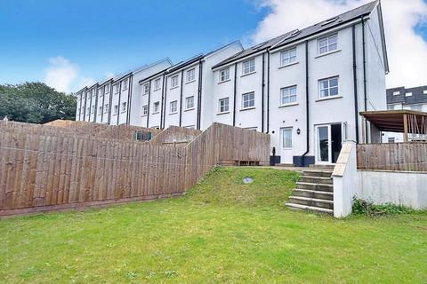 4 bedroom townhouse for sale, Kensington Gardens, Haverfordwest