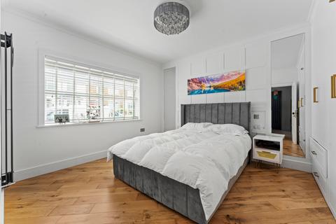 139 Washington Road, Worcester Park, KT4 8JQ