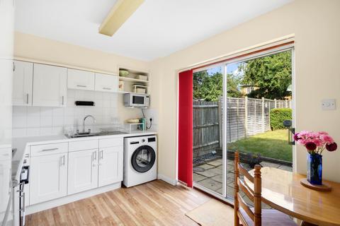 2 bedroom terraced house for sale, Clover Close, Wokingham RG40