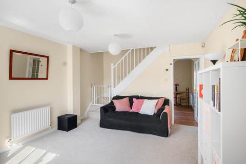 2 bedroom terraced house for sale, Clover Close, Wokingham RG40