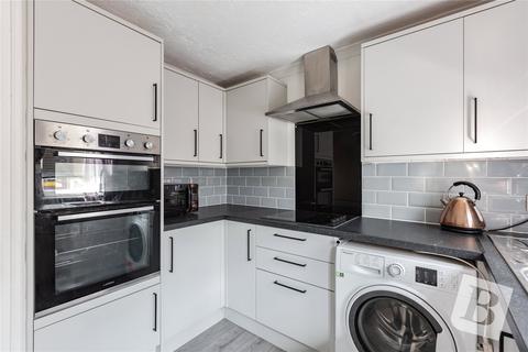 119 Moretons Court, Basildon, SS13 3LZ